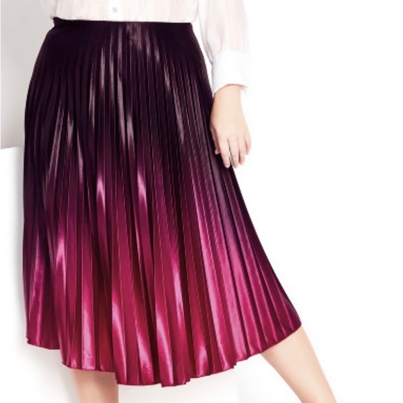 ✨✨NWOT Ombre Pleated Skirt size 22 - Picture 1 of 2